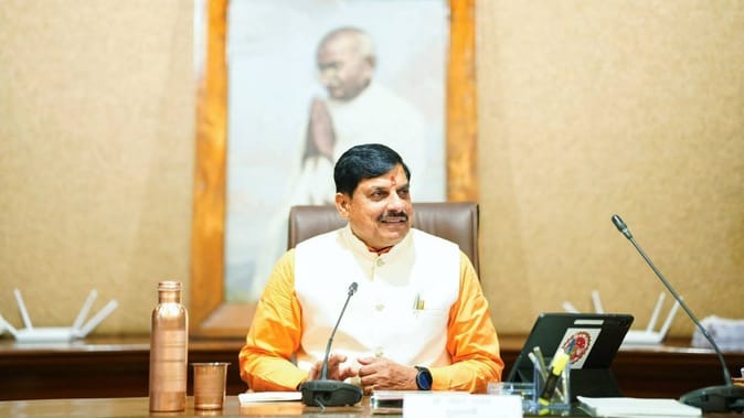 सीएम यादव की कैबिनेट का एलान