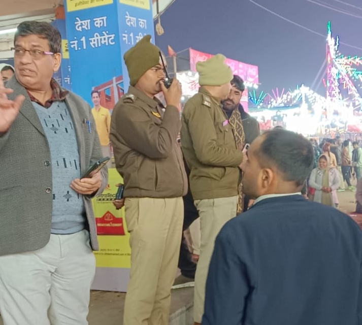 मेले में सुरक्षा की दृष्टि से हुई फायर एवं एम्बूलेंस की मॉक ड्रिल