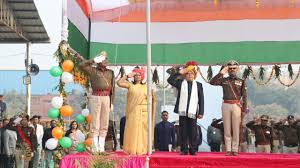 विधानसभा अध्यक्ष तोमर ने मुख्य समारोह में किया ध्वजारोहण