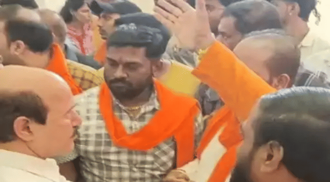 गरबा में 